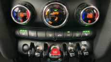 MINI Hatchback 1.5 Cooper Classic Premium 3dr Auto Petrol Hatchback